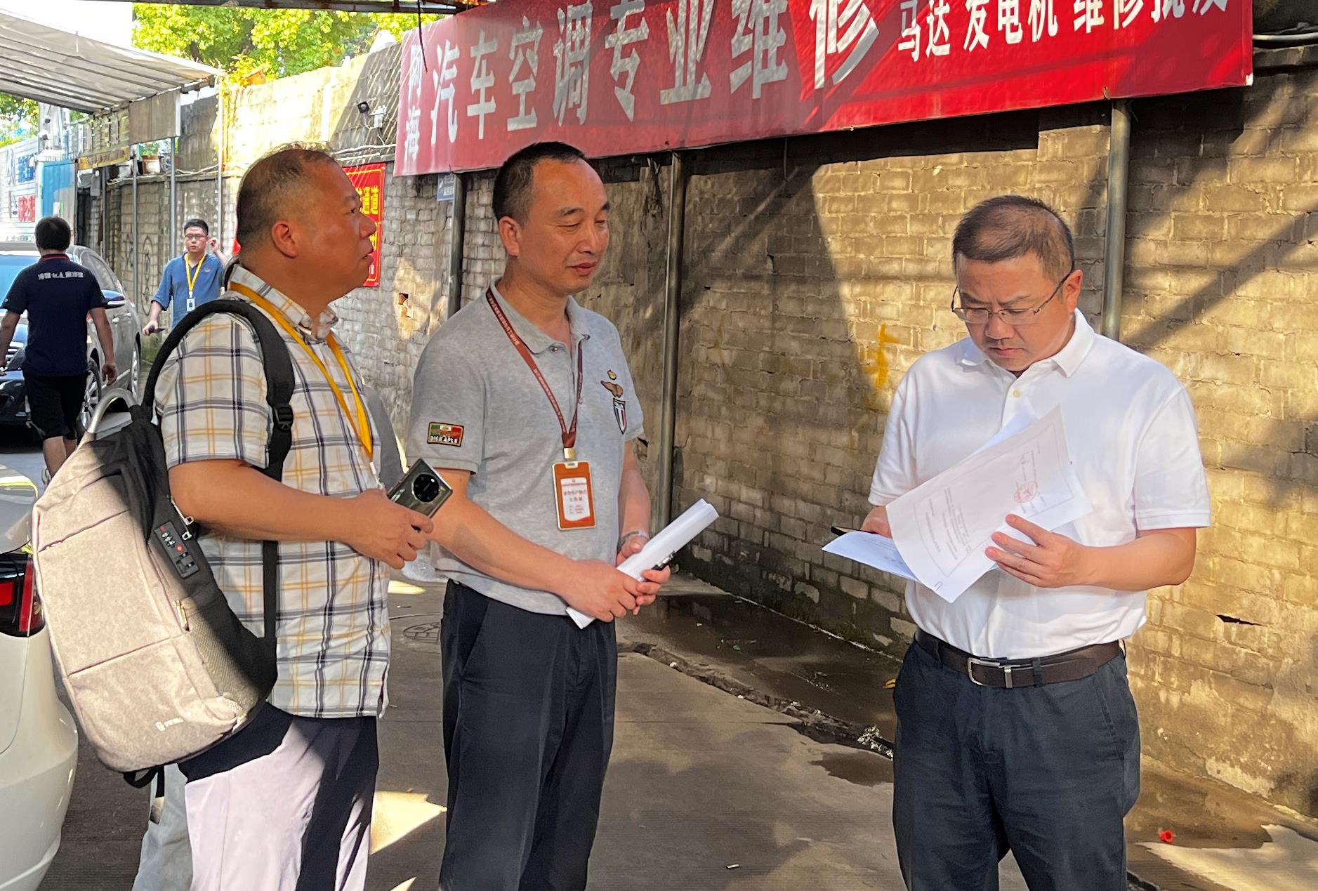 集團(tuán)黨委委員、紀(jì)委書記陳小偉帶隊檢查 面粉公司安全生產(chǎn)工作